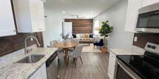 Avondale III Apartments Gallery 21