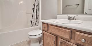 For Rent-4BDRM, 2.5BA Home in Ashwood Gallery 37