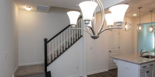 BEAUTIFUL 2 Bedroom Townhome in MIDLAND AVAILABLE JUNE 2026 Gallery 14