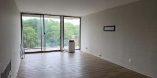 11400 WASHINGTON Plaza W Gallery 8