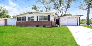 1525 Stallion Drive Gallery 1