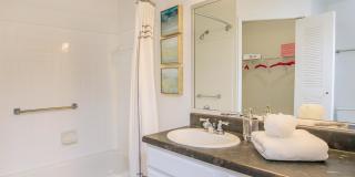 The Place at Grand Lagoon Gallery 38