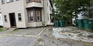 17 Temple St Gallery 11
