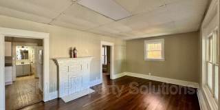 702 Silver Avenue - A Gallery 5