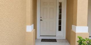 3BR/2.5BA Fort Myers Townhome — 1,634 Sq Ft — $1,800/mo Gallery 1