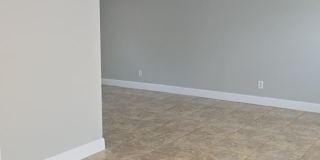 Spacious 4 bedrooms all one story home. Gallery 10