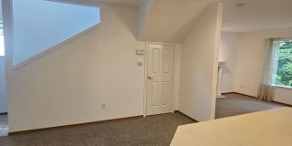 Beautiful CK School District Home Backing to Greenbelt – Pets Negotiable! Gallery 8