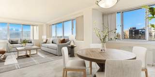 RiverHouse Gallery 39