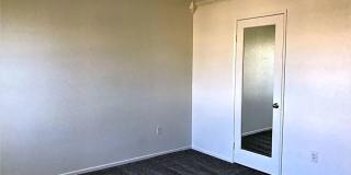 Charming 4 bedroom 4 bathroom in heart of East Lake! Gallery 9