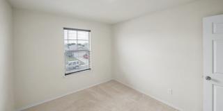 Open-Concept 3BR + Game Room Near Fort Sam & Randolph - Realtor Commission: $500 Gallery 32