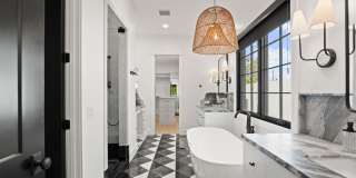 5309 N 33RD Street Gallery 25