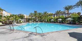 81 Waldorf Gallery 32