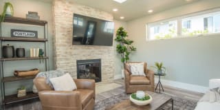 The Groves Gallery 3