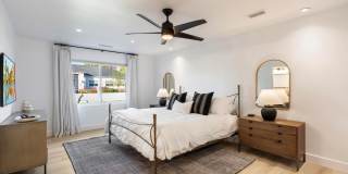 3827 E HAZELWOOD Street Gallery 20