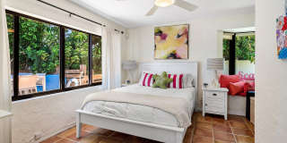 25 NW 24th Court Gallery 25