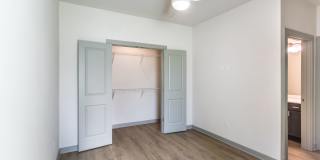 The Belle at the Lamar Gallery 26