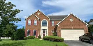 6 HOLLOW CREEK Circle Gallery 1