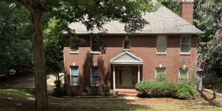 2411 Oakwood Avenue NE 2411 Oakwood Avenue NE Gallery 1