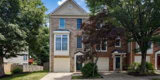 3945 KATHRYN JEAN Court Gallery 1