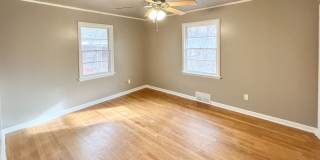 Charming Home Near 15th & Boulevard Gallery 19