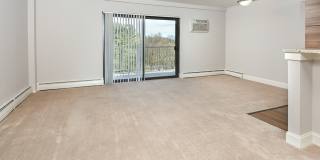 DeKalb Gallery 40