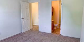 Bexley Village Apartments Gallery 33