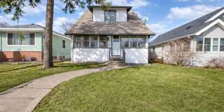 JUNE MOVE IN- HAMLINE UNIVERSITY - 5 BEDROOM Gallery 1