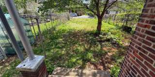 Beautiful Victorian Rowhome with Modern Updates – Available Now! Gallery 30