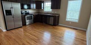 2 Bedroom / 2 Bath Johnson City, TN 37604 Gallery 9