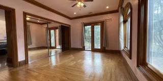 4266 Hillcrest Dr Gallery 25