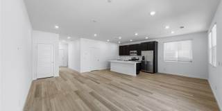 1752 Strada Nathan Gallery 4