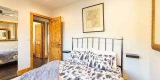 Stunning Fully Furnished 4-Bedroom Home with Amazing Views, EV Charger & Solar in Big Bear! Gallery 38