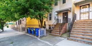 1911 Matthews Avenue 1911 Matthews Avenue Gallery 1