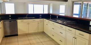 3/2.5/2 Home - Located in the Beautiful Gated Community at Kahalakua- Endless Views! Gallery 4
