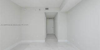 488 NE 18th St Gallery 22