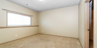 Gorgeous Family home for Rent! Gallery 30