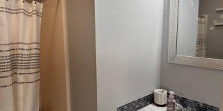 4 Bed 2 Bath Handicap Accessible Home In Woodhaven Gallery 14