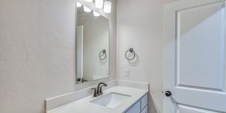 Move In Special: August Rent Free! Gallery 22