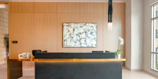 Platform Gallery 16