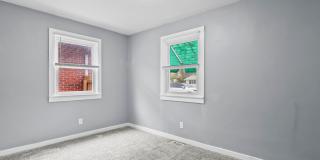 2 bedroom home Gallery 16