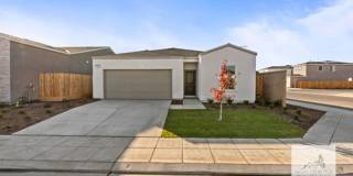 Brand New home in Clovis Unified School District with Solar! Gallery 1