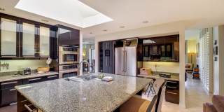 30 Columbia Drive Gallery 23