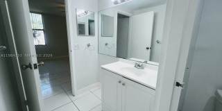 8429 Forest Hills Dr Gallery 16