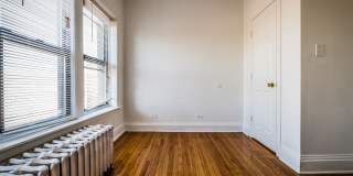 6400 S. Rockwell Street Apartments Gallery 7