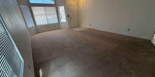 Hard to Find 4 Bedroom Single Story Gallery 13