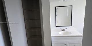 2050 Oleander Blvd Gallery 17