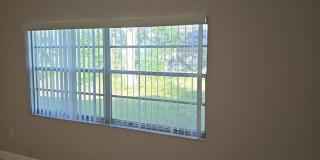 Beautuful 2 bedroom, 2 bath, 2 car garage rental home in Weeki Wachee! Gallery 16