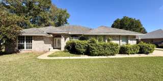 15677 MOSS HOLLOW Drive Gallery 1