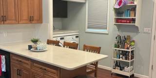 Nice 2 Bedroom in Trendy Lawrenceville Gallery 3