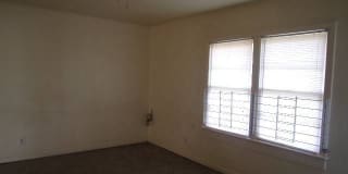 3 bdrm 1 bath Gallery 9